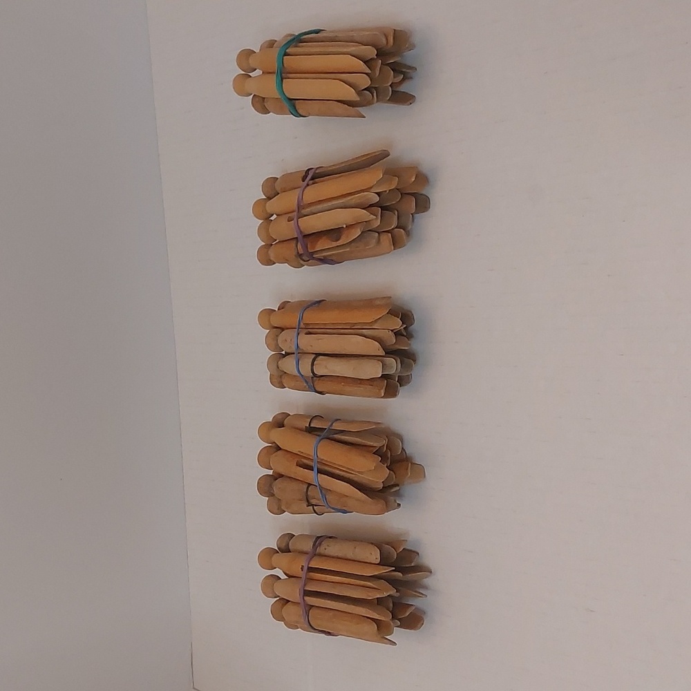 Wooden Peg Clothes Pins. Lot of 50